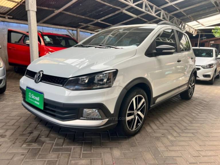 VOLKSWAGEN - FOX - 2021/2022 - Branca - Sob Consulta