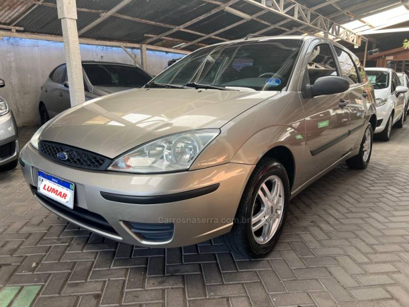 FORD - FOCUS - 2008/2009 - Prata - Sob Consulta
