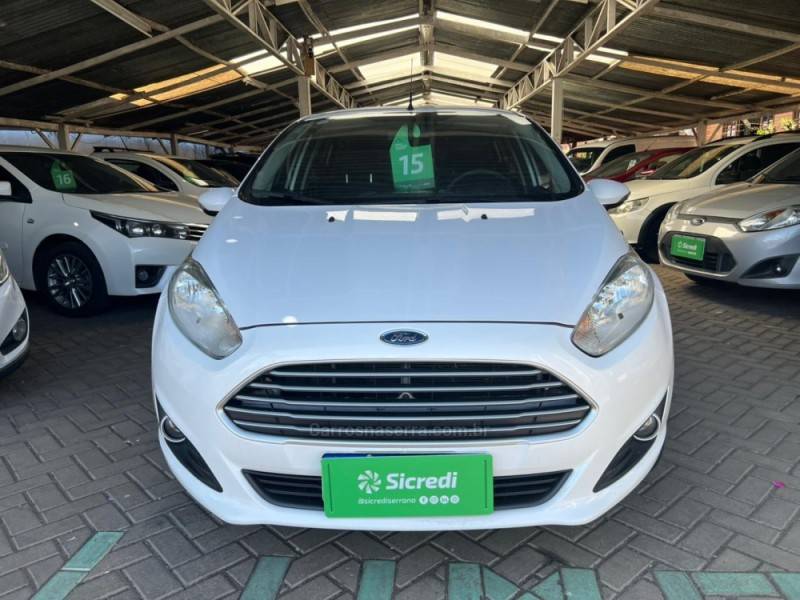 FORD - FIESTA - 2014/2015 - Branca - Sob Consulta