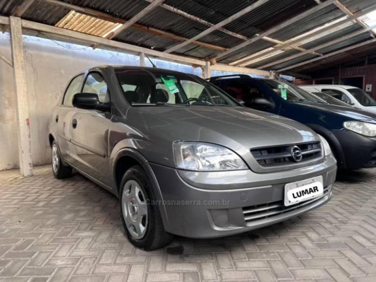 CHEVROLET - CORSA - 2004/2004 - Cinza - Sob Consulta