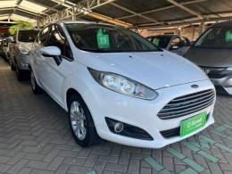 FORD - FIESTA - 2014/2015 - Branca - Sob Consulta