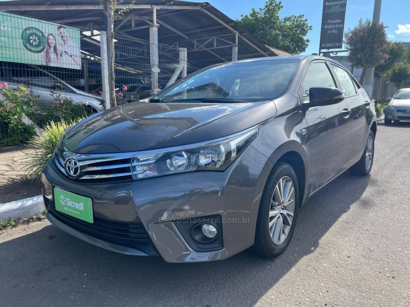 TOYOTA - COROLLA - 2014/2015 - Cinza - Sob Consulta