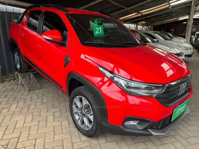 FIAT - STRADA - 2020/2021 - Vermelha - Sob Consulta
