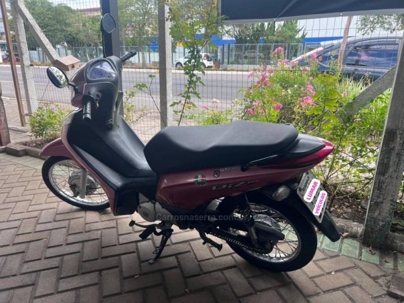 HONDA - BIZ 125 - 2014/2014 - Rosa - Sob Consulta